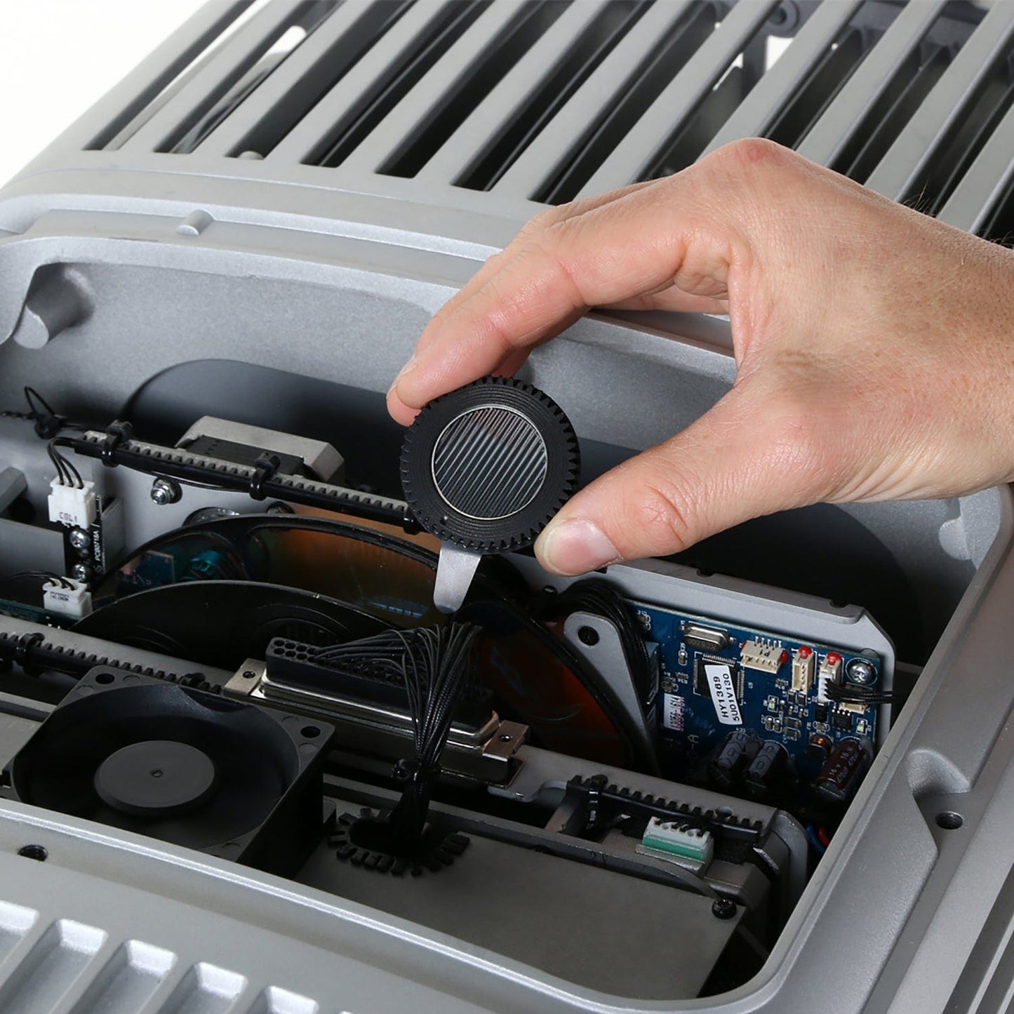 Martin Exterior Projection 1000 Large Scale Image Projector (EU) - Standard Finish - PSSL ProSound and Stage Lighting