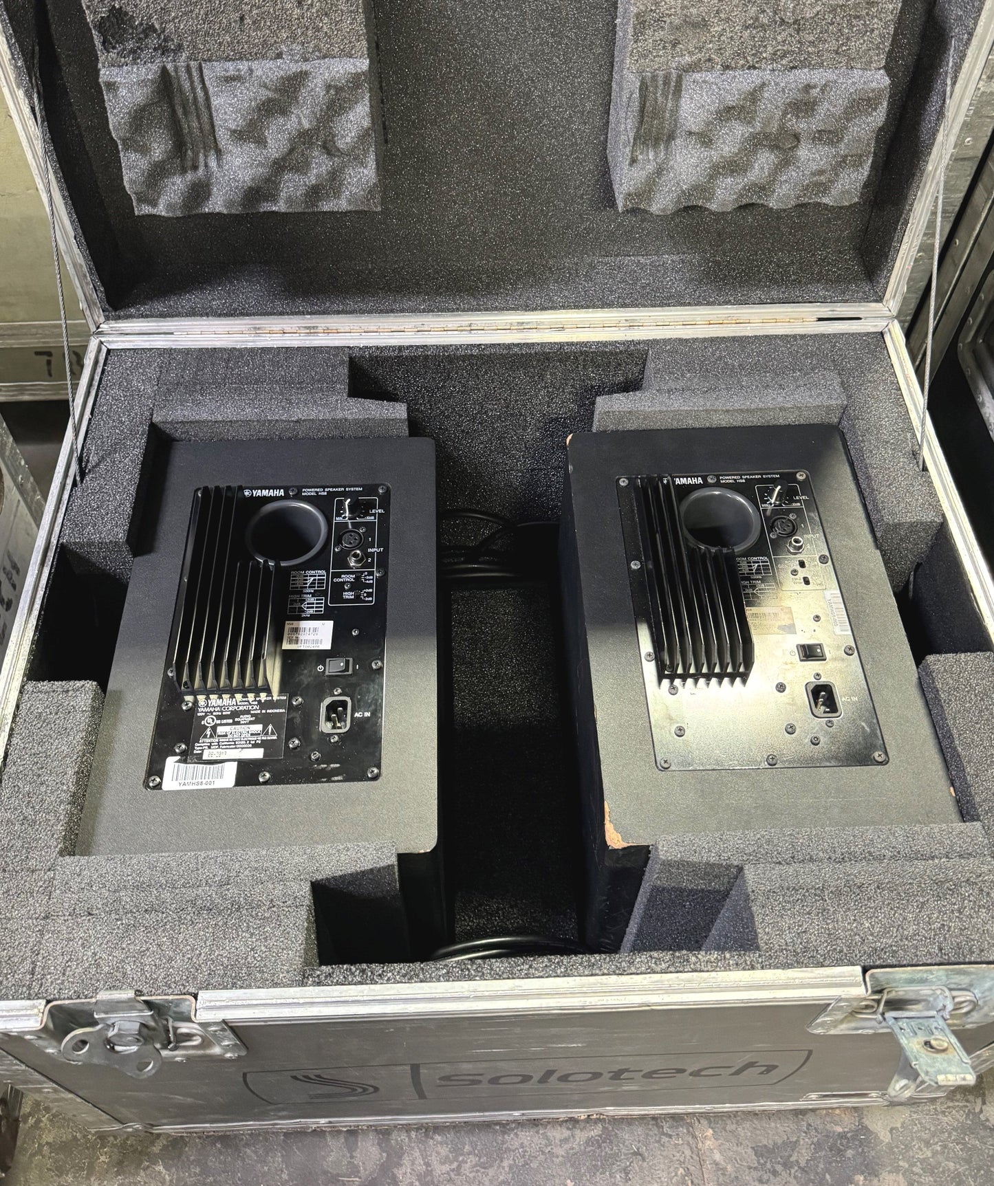 Yamaha HS8 8 inch Powered Studio Monitor - Pair in Road Case - PSSL ProSound and Stage Lighting