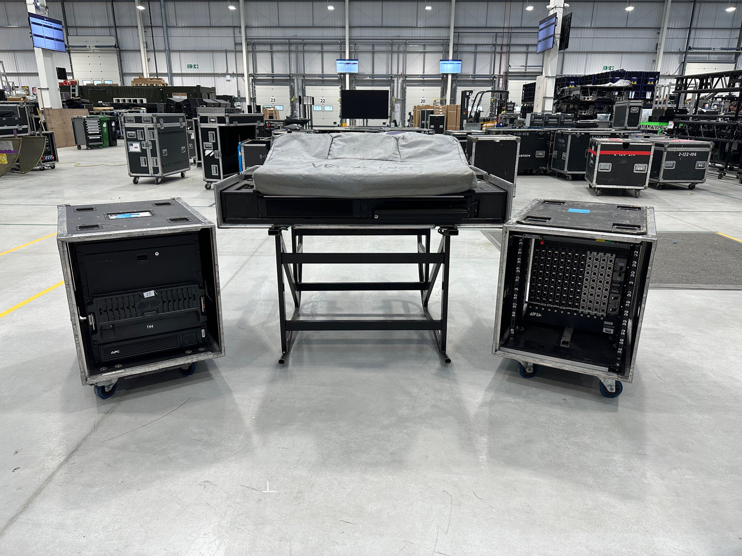 AVID Venue | S6L-24C Digital Console Package