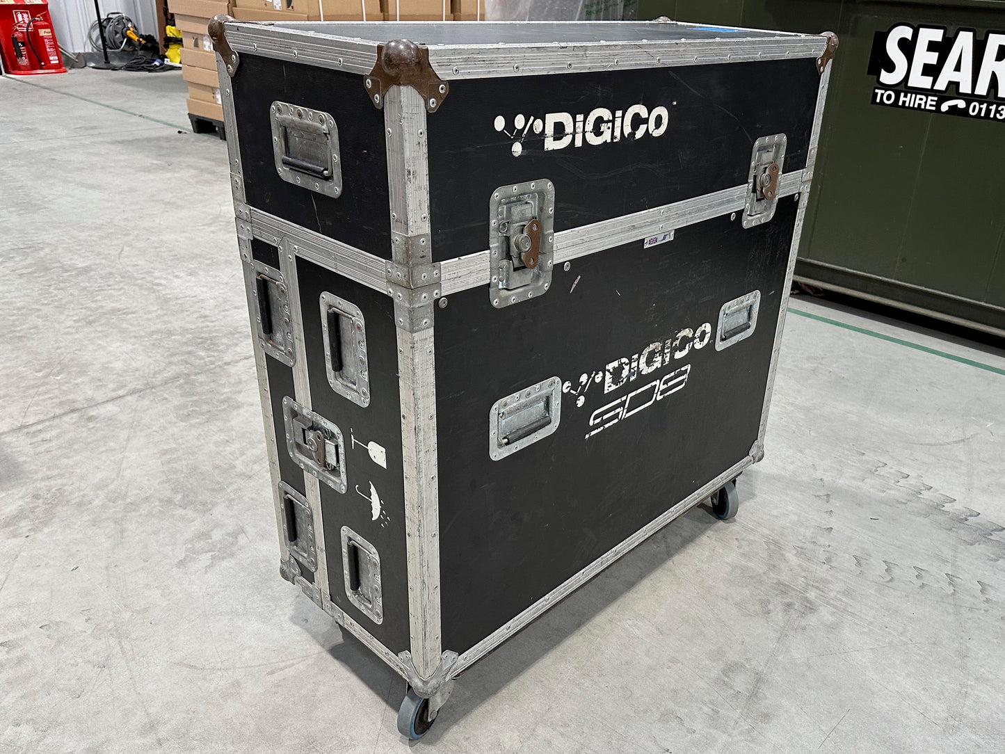 DiGiCo SD8 Used Package