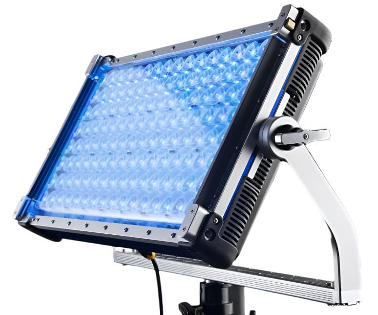 Creamsource Vortex 8 RGBW IP65 LED Fixture with Snapbag - Solotech