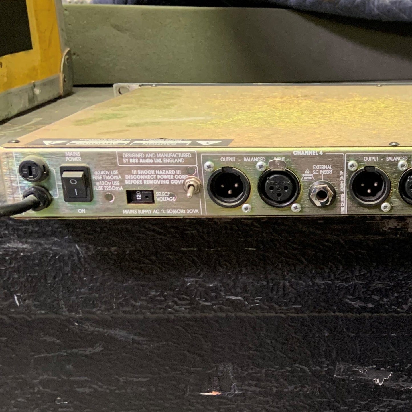 BSS DPR-404 4 Channels Compressor/De-Esser - Solotech