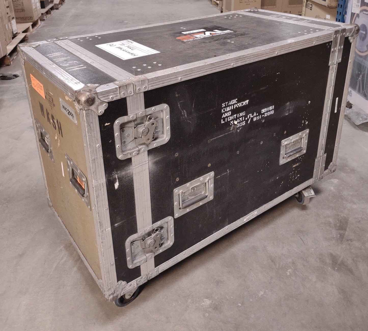 Martin MAC 2000 Wash Moving Light Wash 2-Pack with Case - PSSL ProSound and Stage Lighting