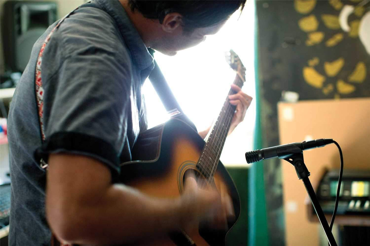 Shure PGA81 Small-diaphragm Condenser Mic with Cable - PSSL ProSound and Stage Lighting