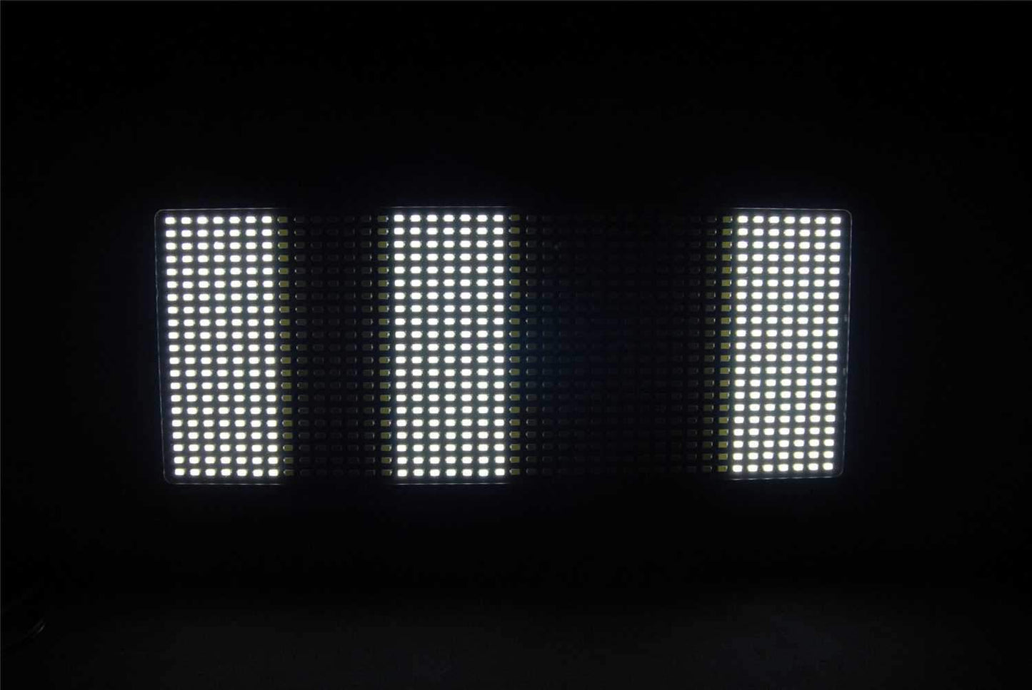 Chauvet Strike 882 White SMD LED Strobe Light - PSSL ProSound and Stage Lighting