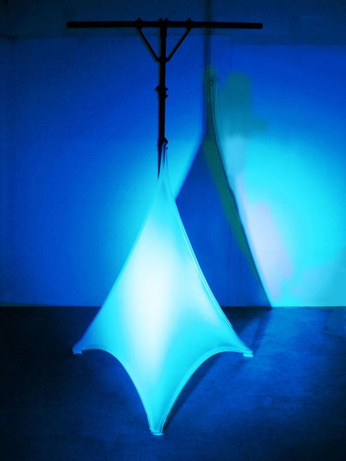 Odyssey Scrim Werks 2 Section Tripod Scrim White - PSSL ProSound and Stage Lighting