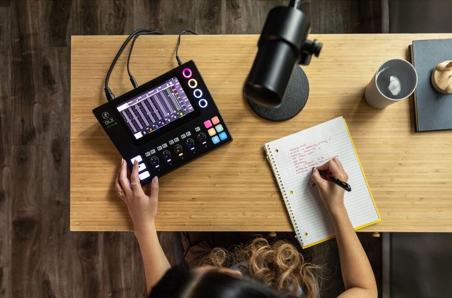 Mackie DLZ Creator XS Compact Adaptive Digital Mixer for