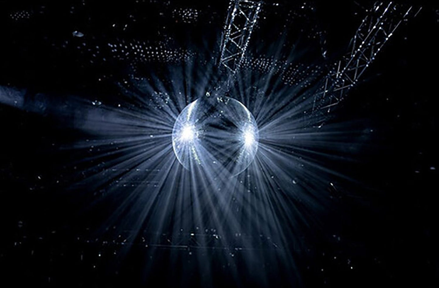 Eliminator EM40 1 Meter Mirror Ball - PSSL ProSound and Stage Lighting