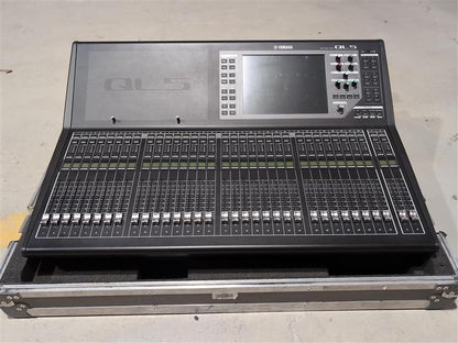 Yamaha QL5 Digital Console Used Package
