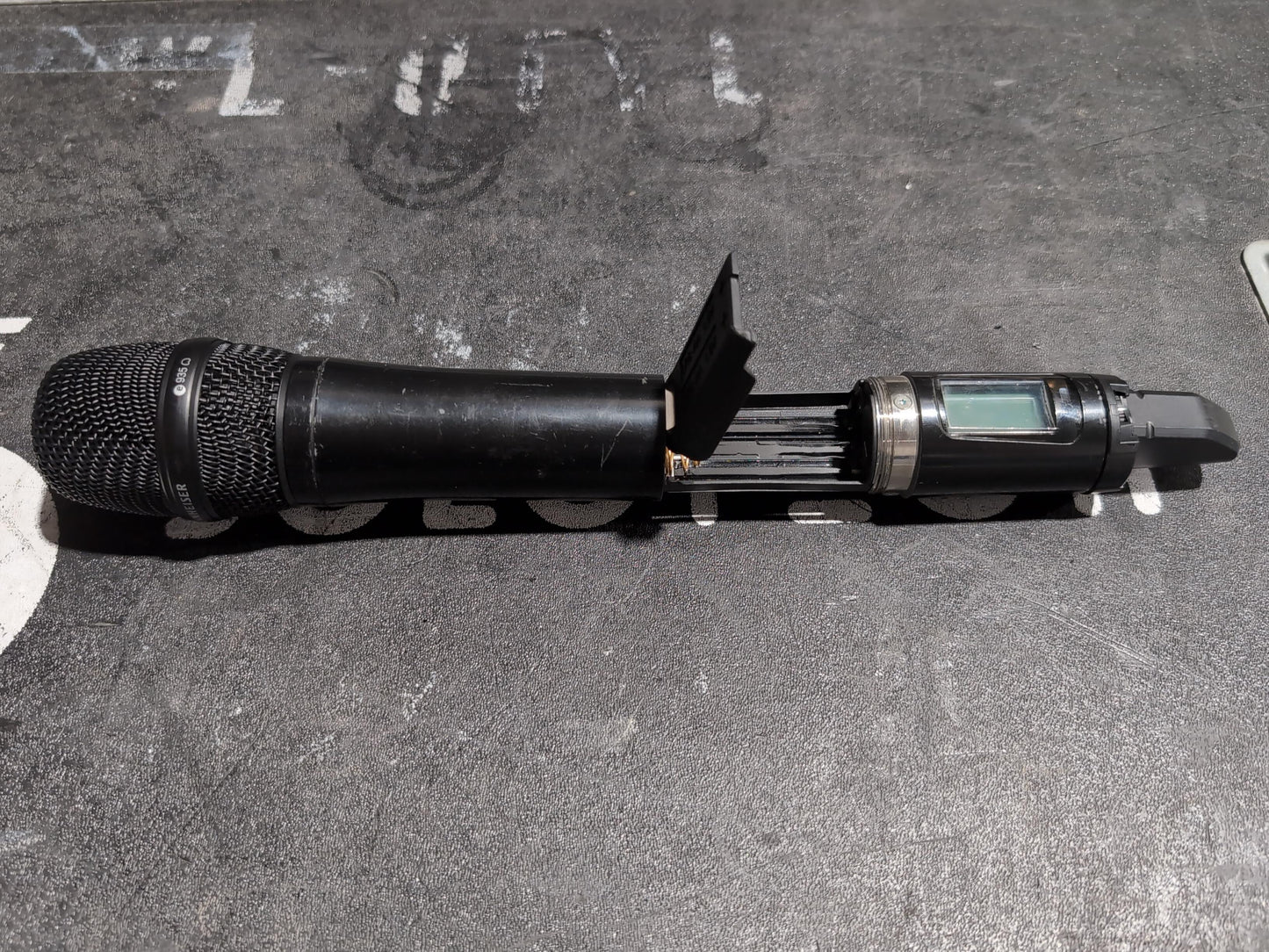 Sennheiser EM 2050-AW Dual receiver Used Package