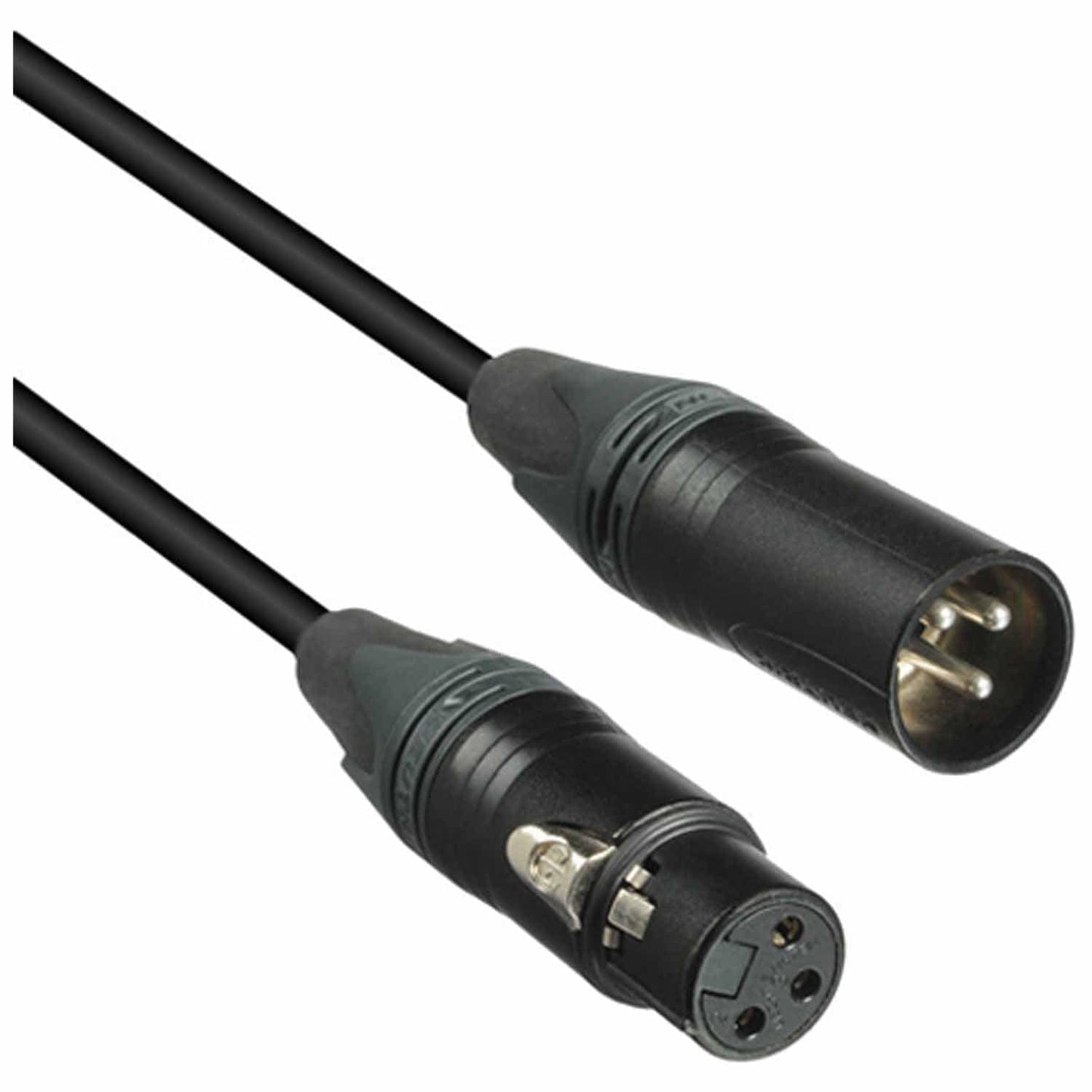 Système de sonorisation QSC avec enceintes K12.2 (x4) et KS118 (x2) avec perches de subwoofer / supports / câbles