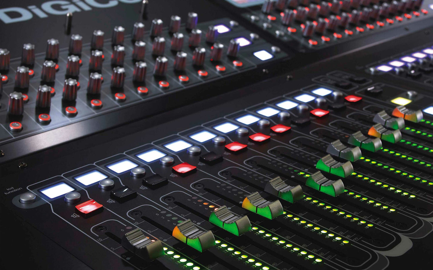 DiGiCo SD10 144-Input Digital Mixing Console