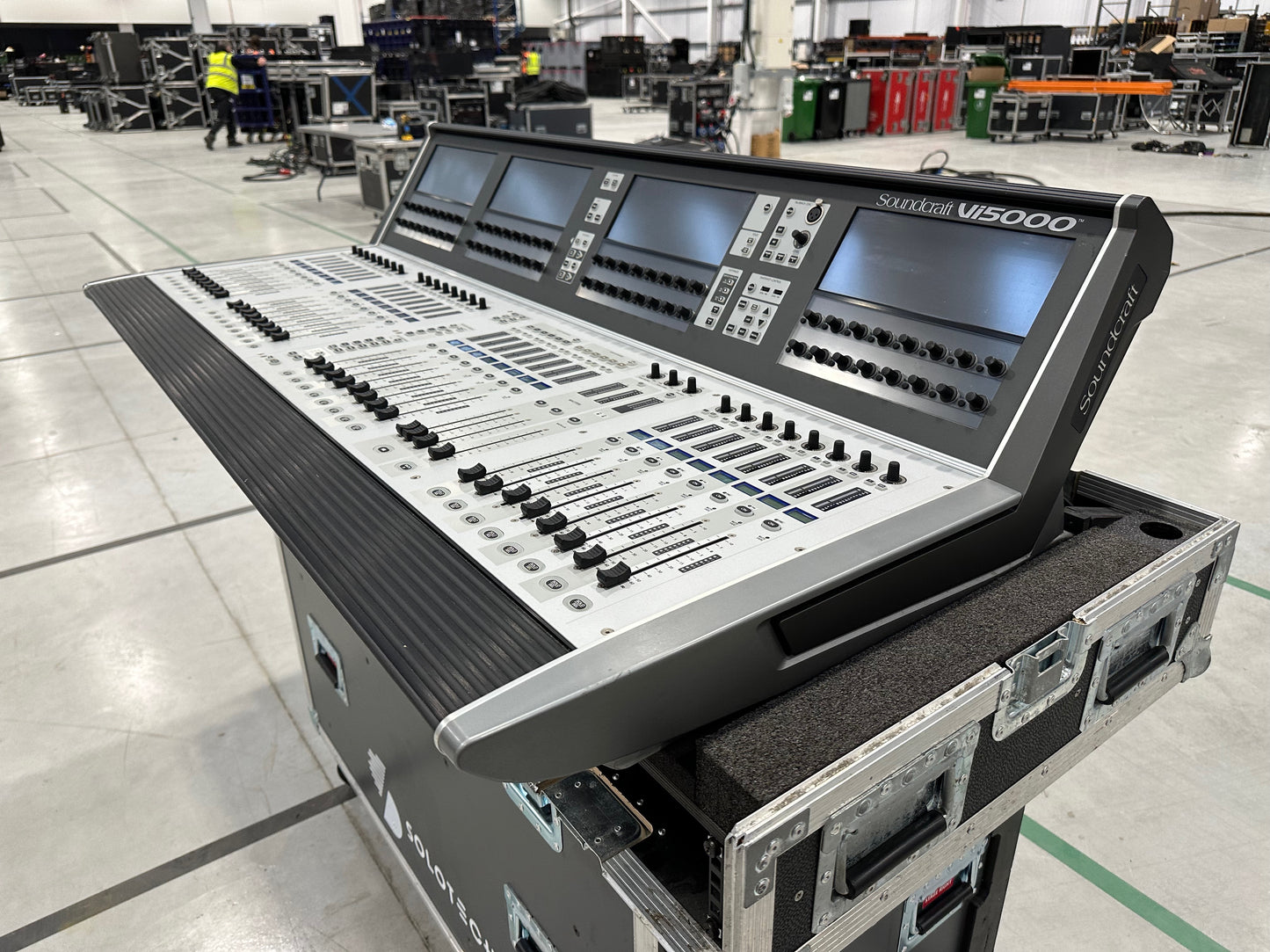 Soundcraft Vi5000 Used Package
