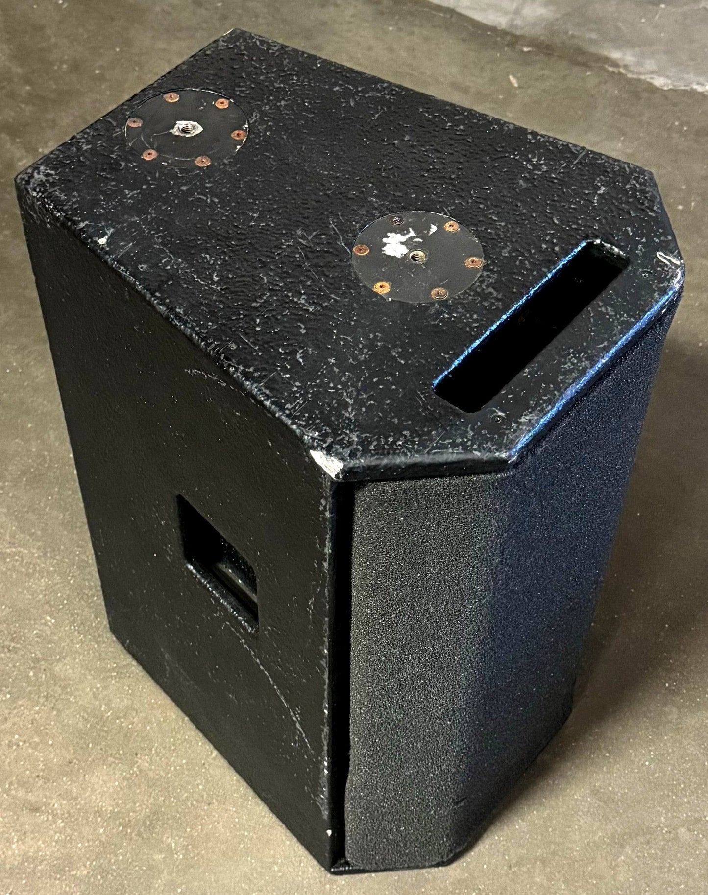 Apogee AE-5 Arrayable Loudspeaker System