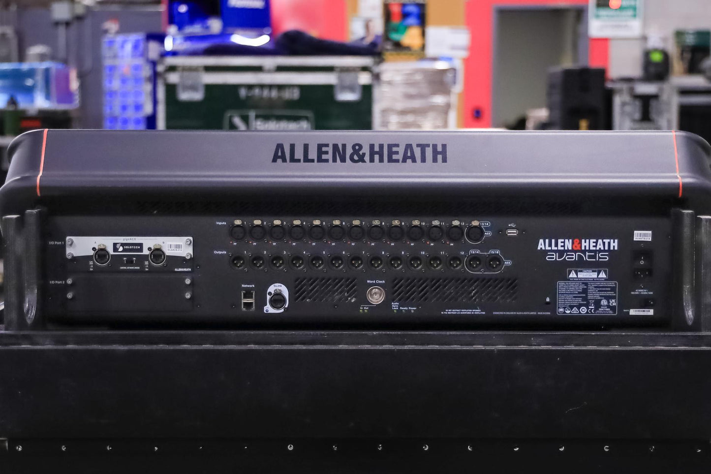 Allen & Heath Avantis Digital Console Used package