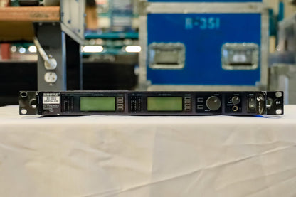 Shure UR4D H4 Dual receiver Used Package