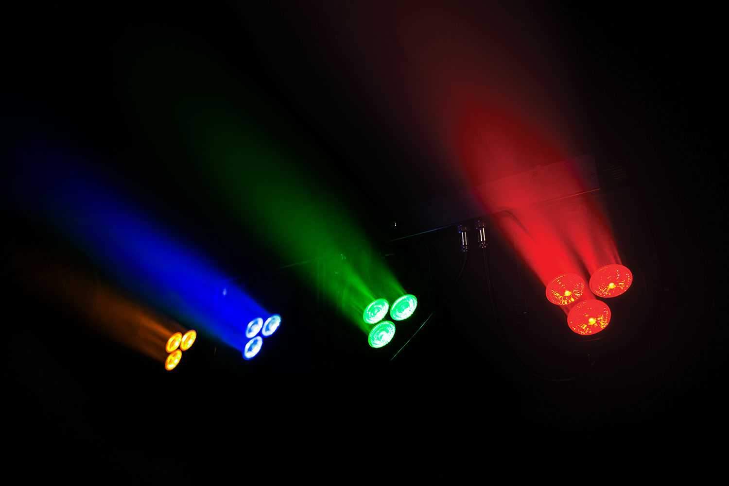 Chauvet 4Bar LT Quad BT RGBA Wash Lighting System - Solotech