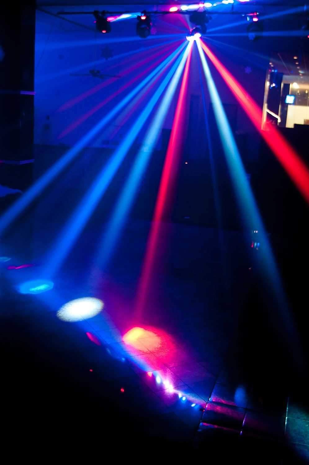 American DJ ACCU-UFO-PRO LED Effect Light - Solotech