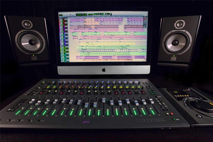 Avid Pro Tools S3 Control Surface Studio - Solotech