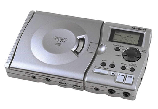 Tascam CD-VT1MKII Vocal And Performance Trainer - Solotech