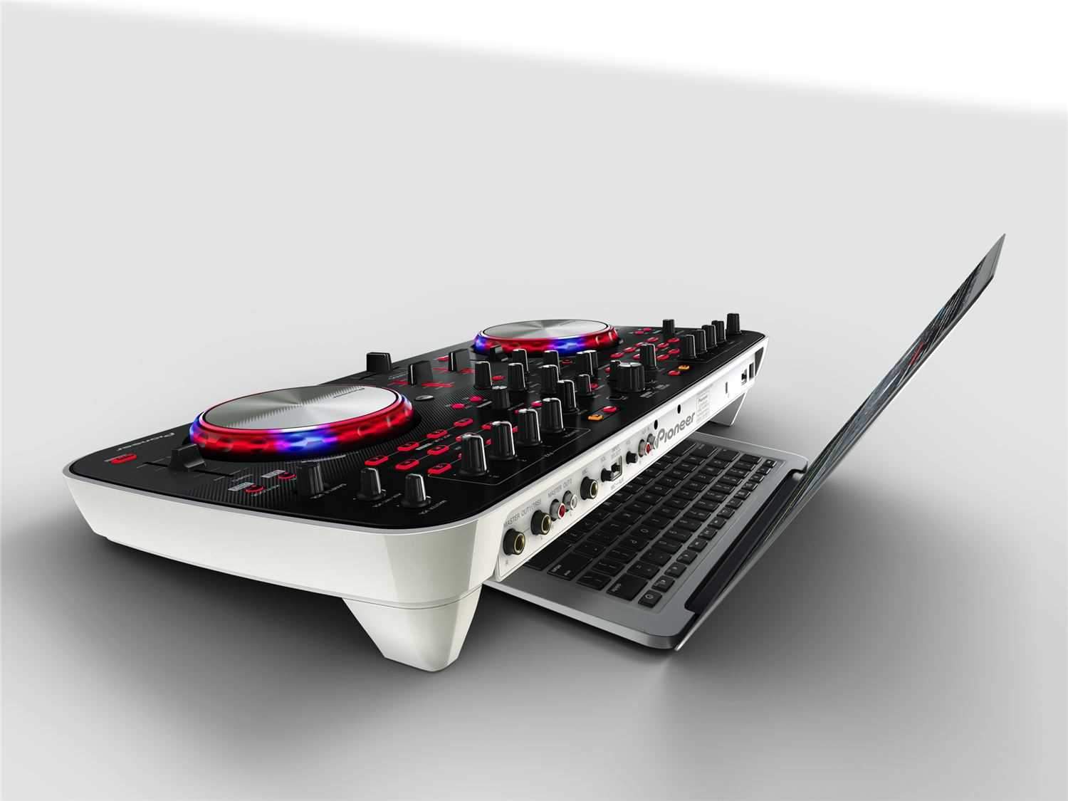 Pioneer DJ DDJ-ERGO-V Digital DJ Controller - Solotech