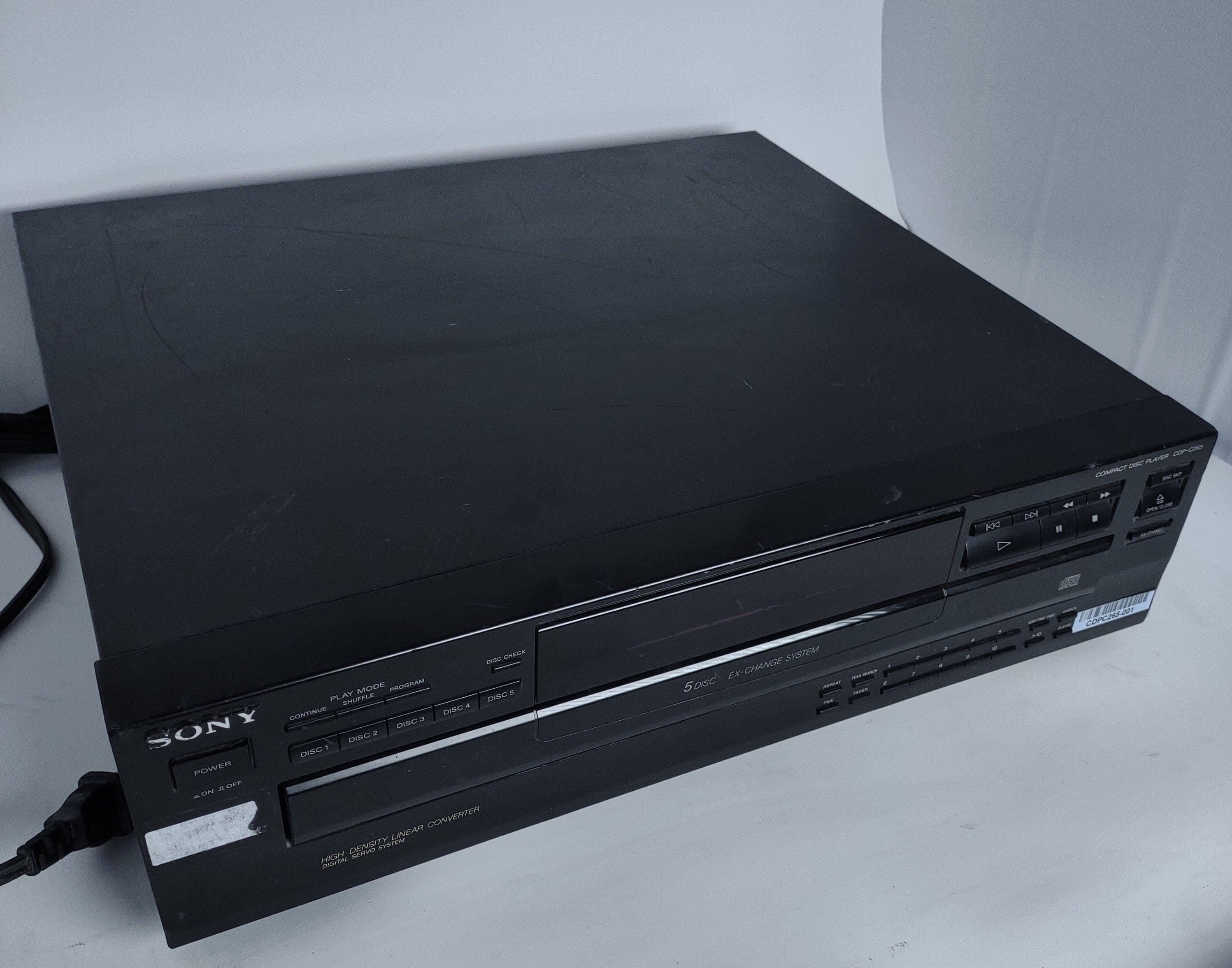 Popular Sony 5 disc compact cd player