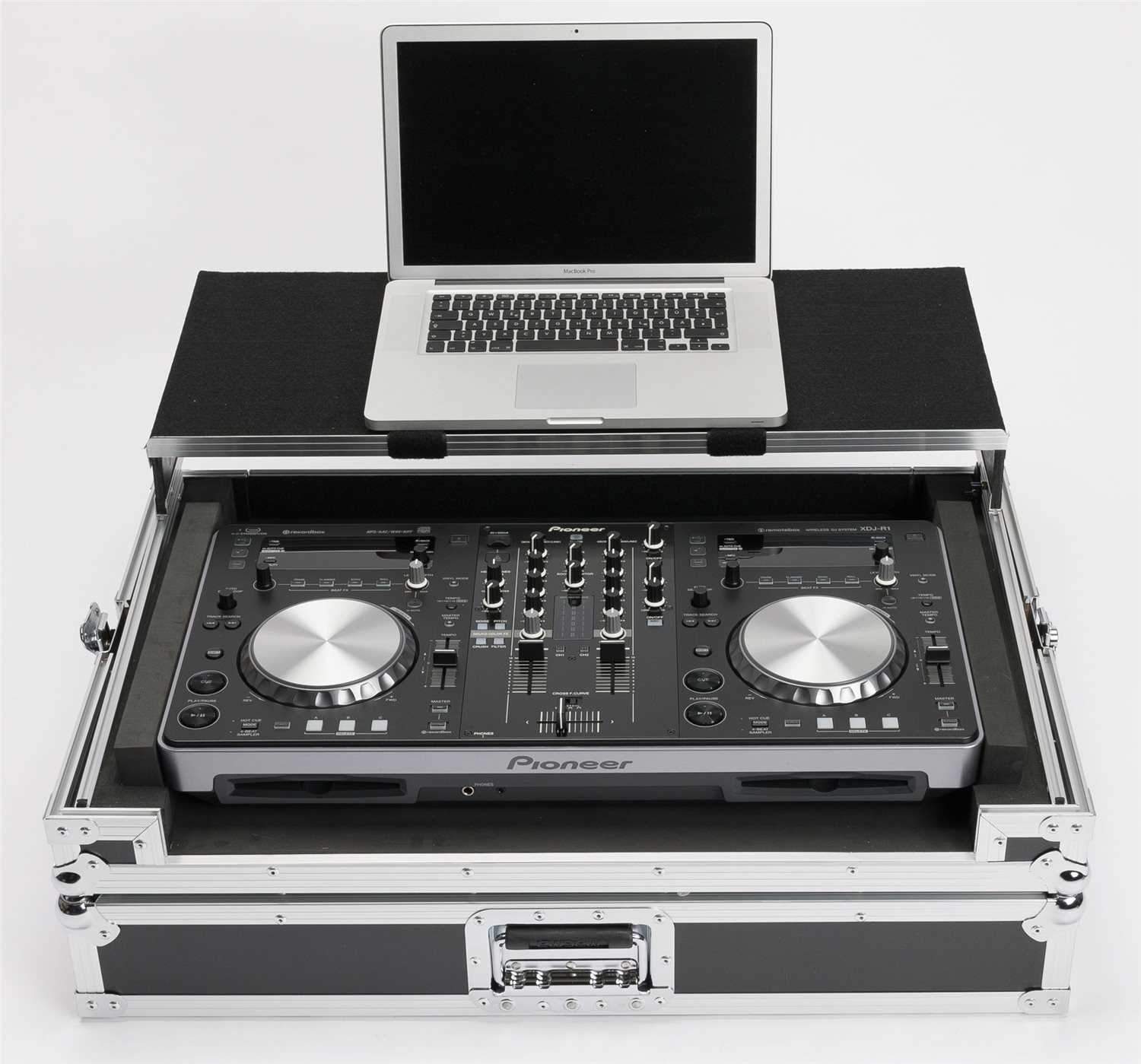 Magma MGA40972 Multi-Format XXL DJ Controller Case - PSSL ProSound and Stage Lighting