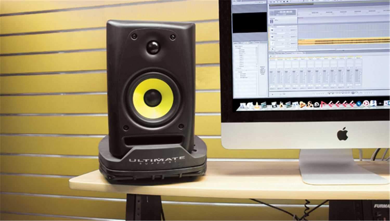Ultimate MS80 Desktop Studio Monitor Stand-Angling – Solotech
