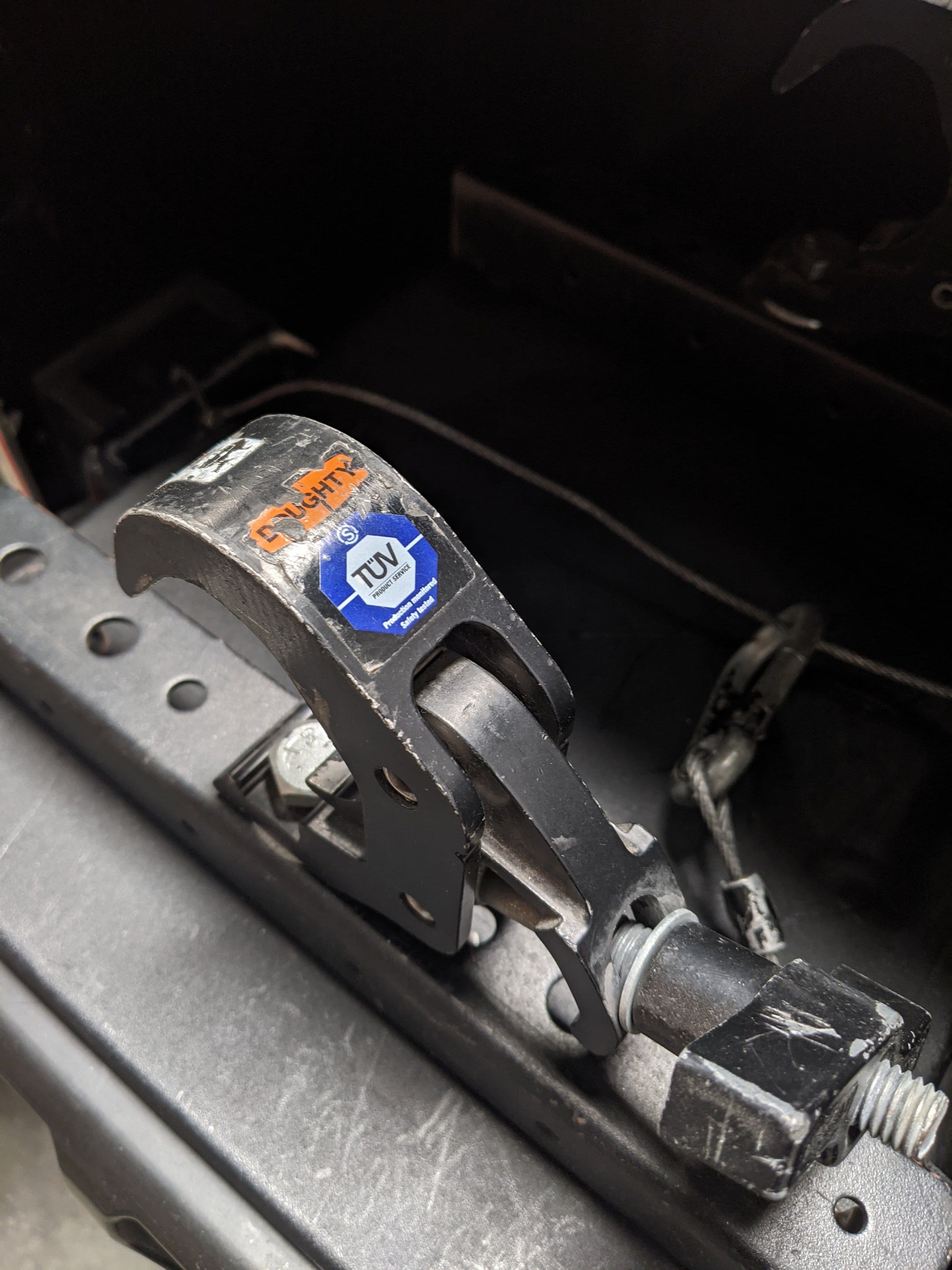 Vari-Lite VL2500 Wash Moving Head 2-Pack w/ Case - Solotech