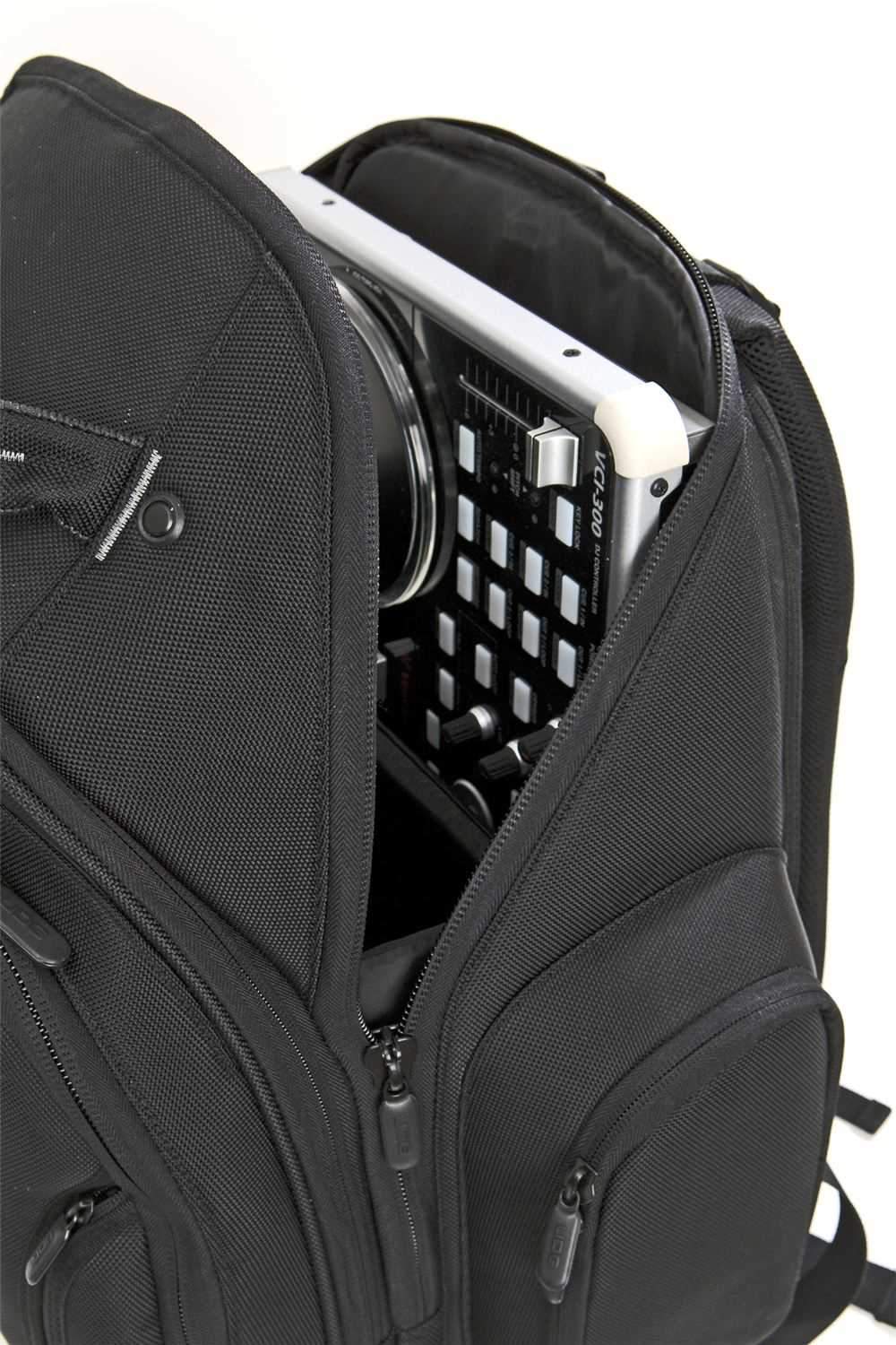 UDG U8001BL Creator Pro Dj Laptop Backpack - Blk