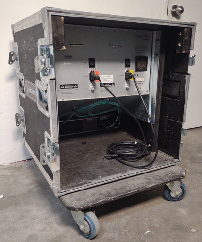 Soundcraft Vi6 Digital Mixing Console w/ Local Rack and 64x32 Stage Box in Flight Cases - Solotech