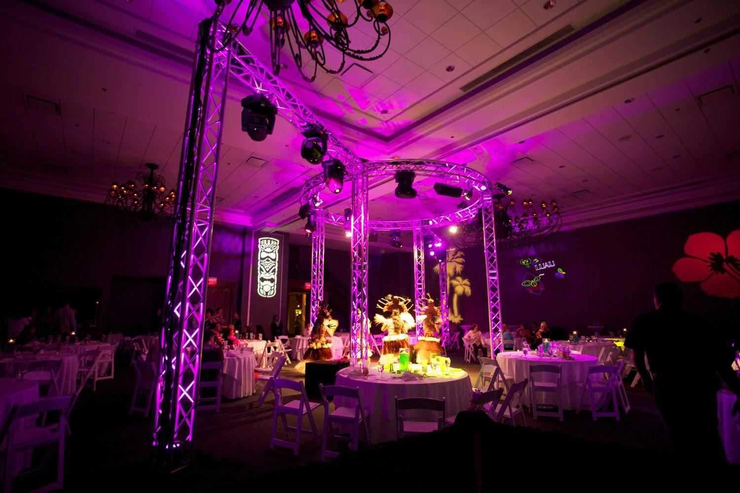 ADJ American DJ WiFLY Par QA5 White Wireless & Battery Powered LED Light - PSSL ProSound and Stage Lighting