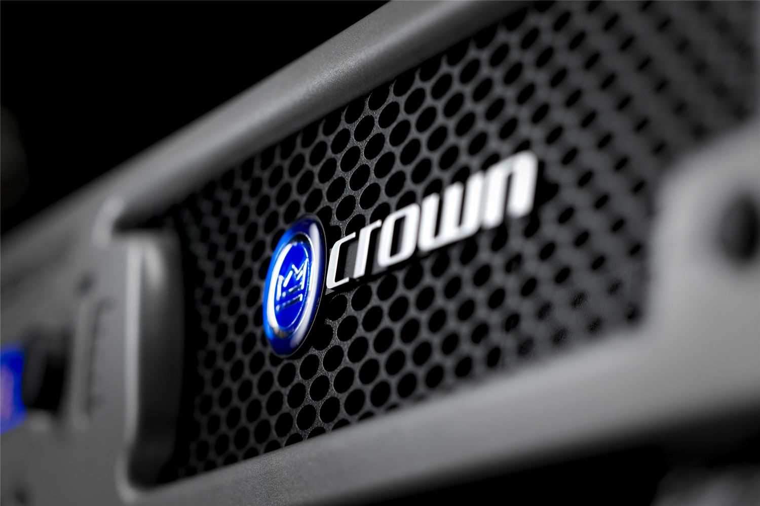 Crown XLS2000 Pro XLS Series PA Power Amplifier - PSSL ProSound and Stage Lighting