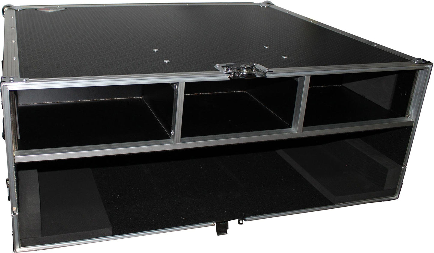 Pro X XS-PRE32DHW Flight Hard Road Case for PreSonus STUDIOLIVE 32.4.2 with Doghouse and Wheels - PSSL ProSound and Stage Lighting