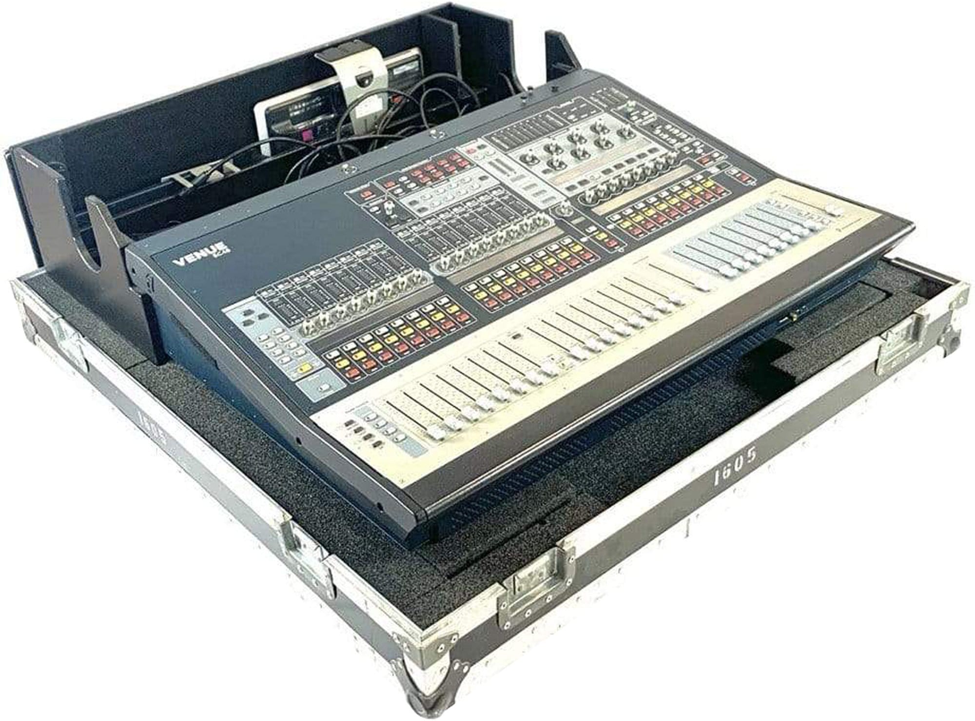 Digidesign VENUE SC48 Digital Mixing Console – Solotech