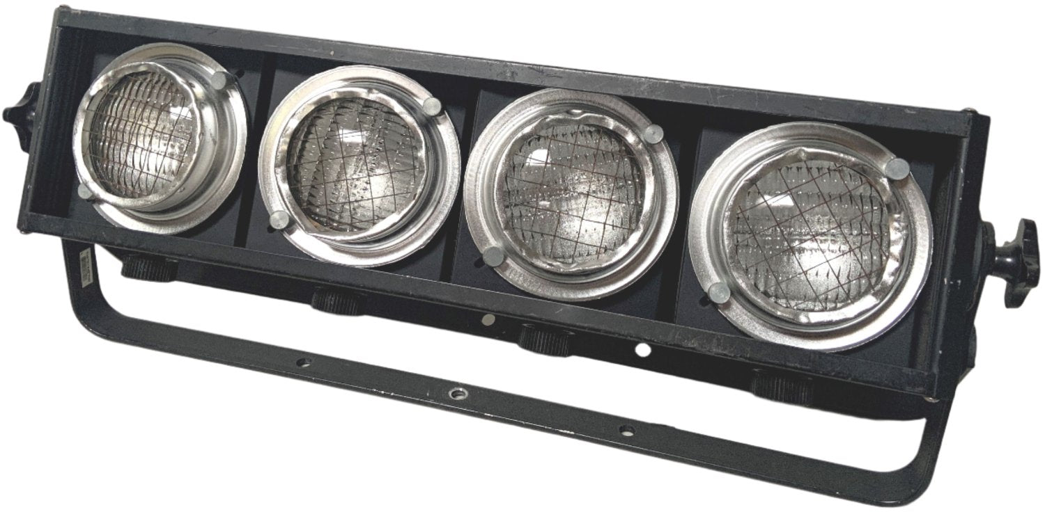 Procan MOLEFAY4L Linear Par 36 4-Lite Blinder 650-Watt - PSSL ProSound and Stage Lighting